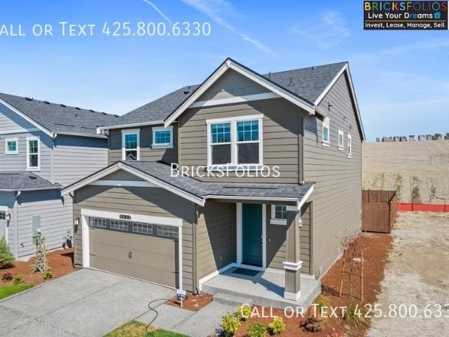 Home For Rent in Port Orchard