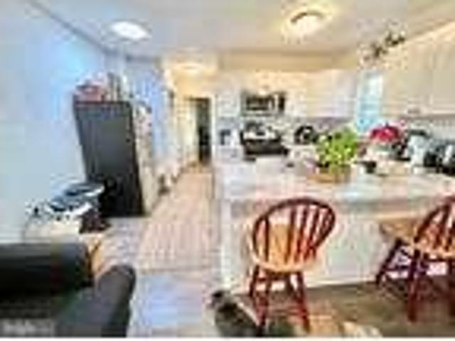Home For Rent In Robbinsville, New Jersey