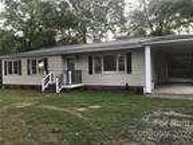 Home For Rent In Sherrills Ford, North Carolina