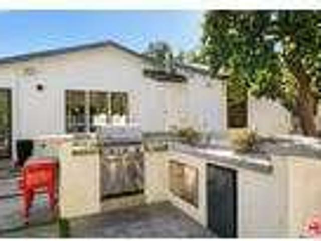 Home For Rent In Tarzana, California
