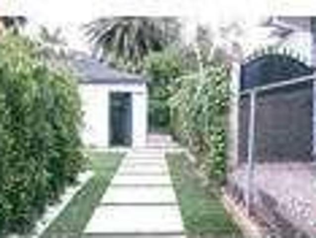 Home For Rent In Tarzana, California