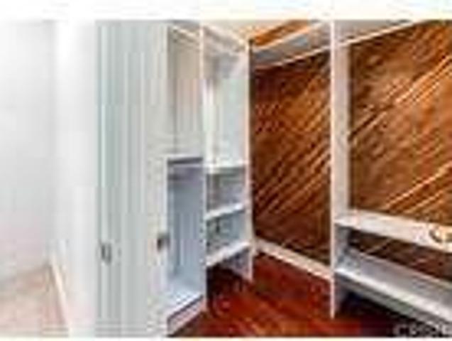 Home For Rent In Tarzana, California