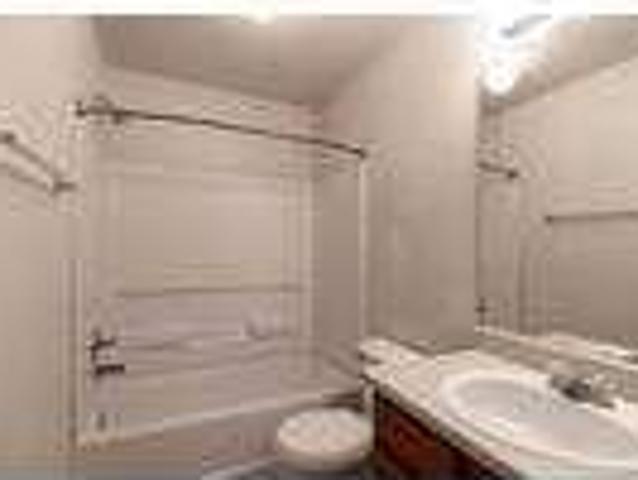 Home For Rent In Universal City, Texas