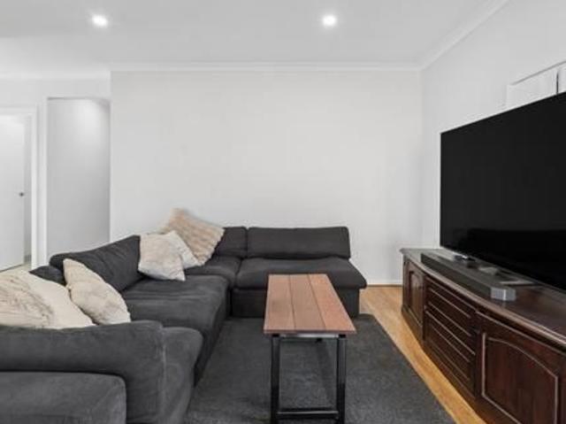 HOME FOR RENT IN WERRIBEE