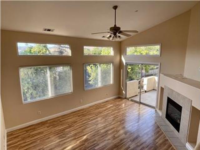 Home for rent 550 Stoneridge Drive 3 bedroom 1 1/