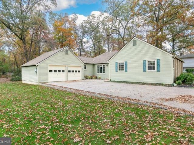 Home For Sale In Medford, New Jersey