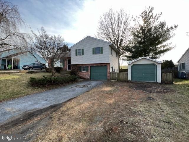 Home For Sale In Newmanstown, Pennsylvania