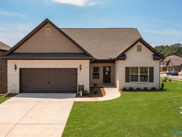 Home For Sale In Owens Cross Roads, Alabama