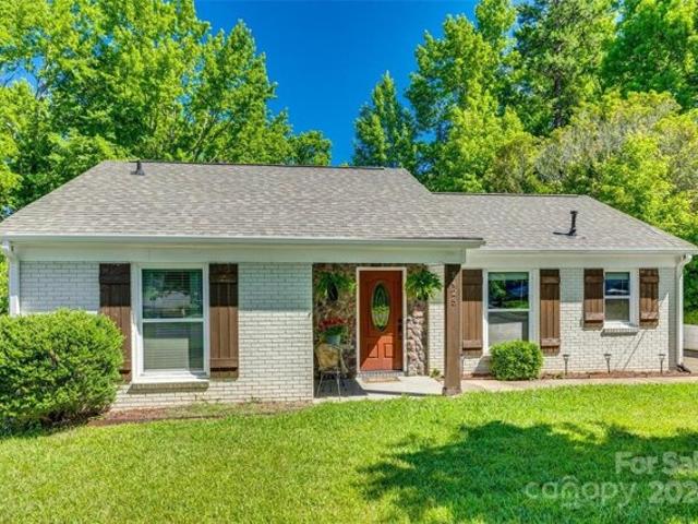 Home For Sale In Charlotte, North Carolina
