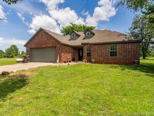 Home For Sale In Coweta, Oklahoma