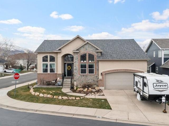 Home For Sale In Farmington, Utah