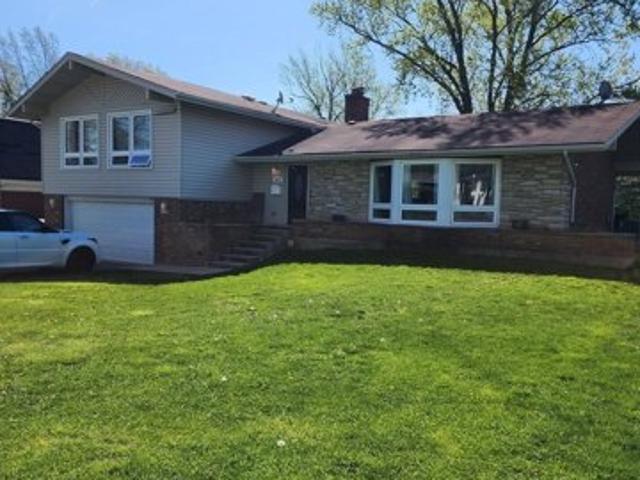 Home For Sale In Flossmoor, Illinois