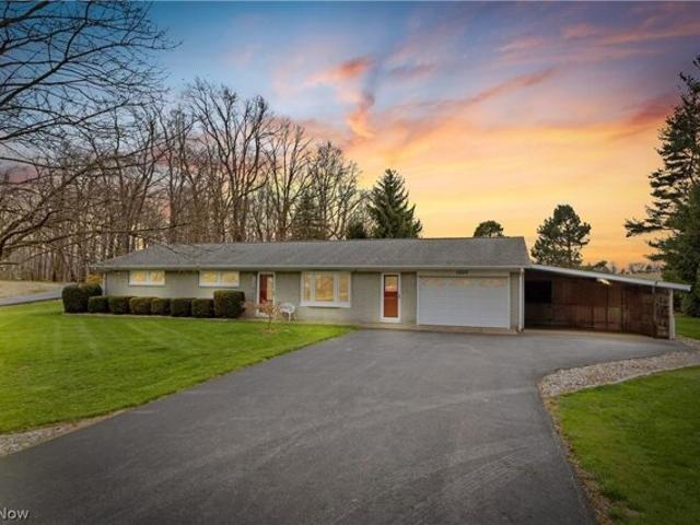 Home For Sale In Fredericksburg, Ohio
