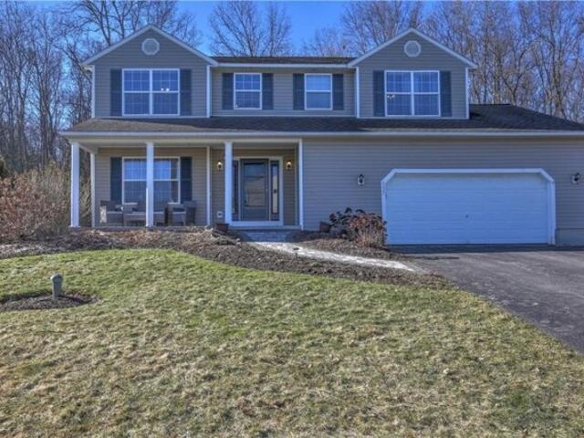 Home For Sale In Liverpool, New York