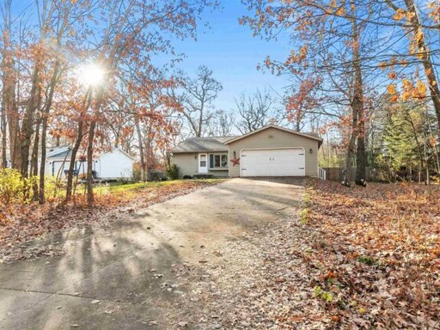 Home For Sale In Waupaca, Wisconsin