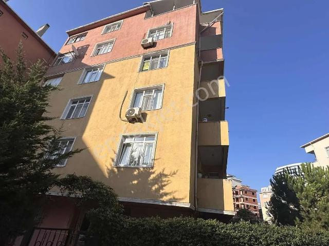 Home Gayrimenkul Den Kartal Cevizlide Full Eşyalı 2+1 Kiralık