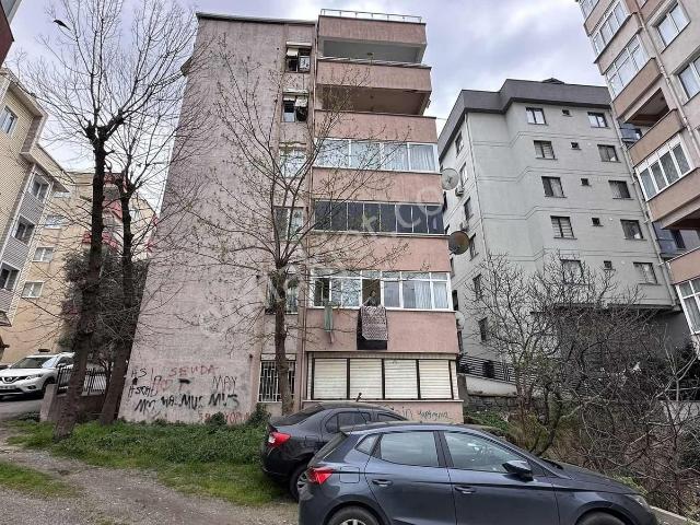 Home Gayrimenkulden Petrol İş Mahallesinde Satılık 3+1 Daire