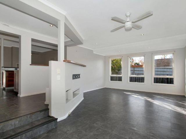 HOME IN BAIRNSDALE CBD