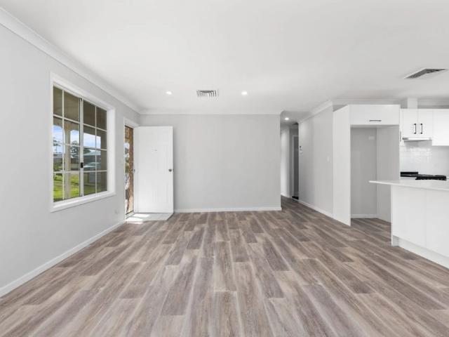 HOME IN QUIET BRANXTON LOCATION