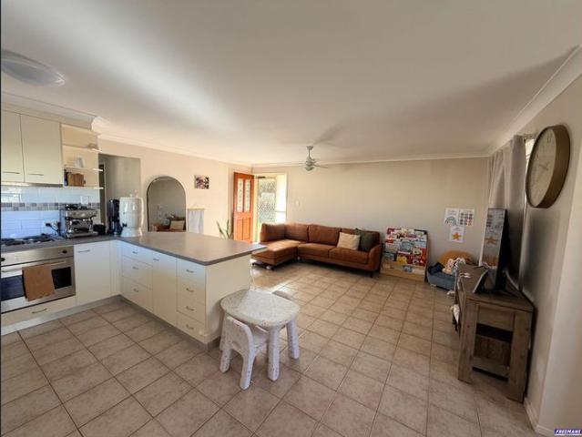 Home in Quiet Location