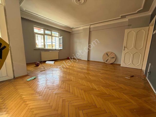 Home Park'tan Cumhuriyet Mah. Arakat Bakımlı Kiralık Daire