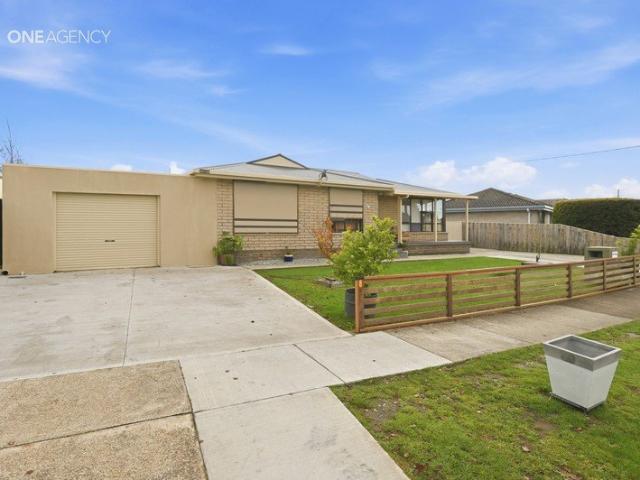 Home Plus Income A Rare & Versatile Opportunity