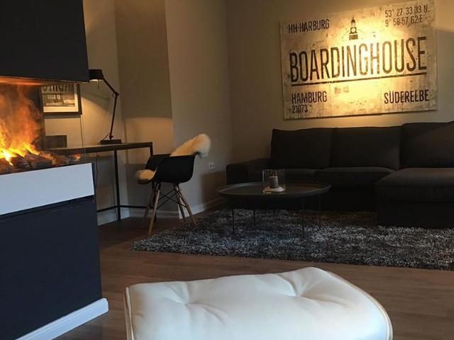 Home Sweet Home Deluxe Design Apartment with balcony in Hamburg