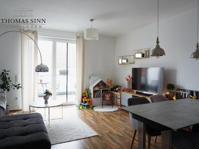 Home Sweet Home Liebevolle 2,5 Zimmer Maisonette Wohnung mit Reihenhaus Charakter und Garage