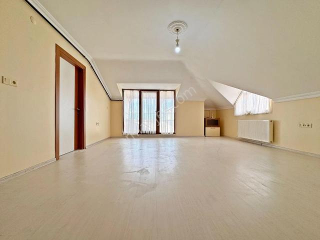 Home Vizyon Bahçelievler Soğanlı Çavuşpaşa Kiralık Teras Katı 1+1 Daire