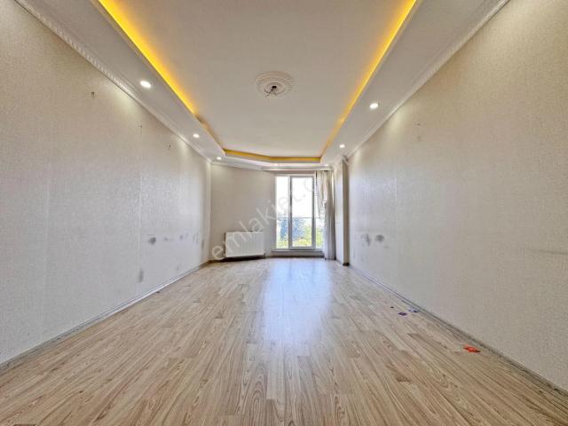 Home Vizyon Bahçelievler Yenibosna Radarda Otoparklı Kiralık Süper Lüx 5+2 Dublex Daire