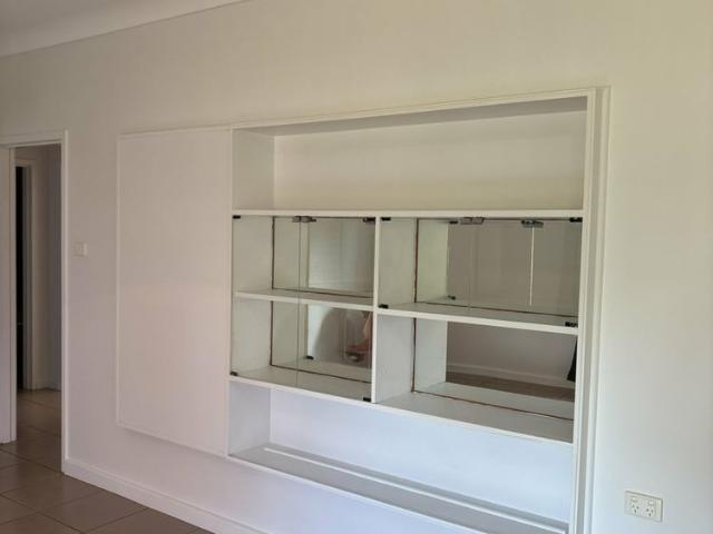Home with separate office/workshop