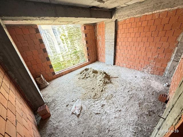 HOME'DAN CADDE ÜZERİN'DE SATILIK 2+1 90M SIFIR ARA KAT DAİRELER