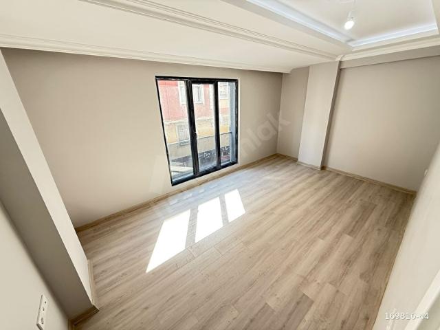 HOME'DAN İSMETPAŞA MAH 3+1 120M SIFIR FIRSAT ARA KAT DAİRE ACİL