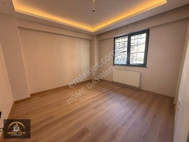 Home'dan İsmetpaşa Mah'de 2+1 95m² Sıfır Lüx Yüksek Giriş Dair.!