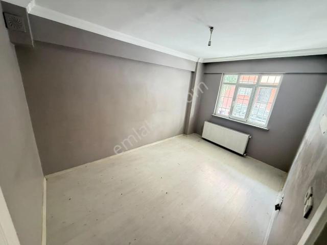 Home'dan İsmetpaşa Mah'de Kiralık 90m² 2+1 Yüksek Giriş Daire.
