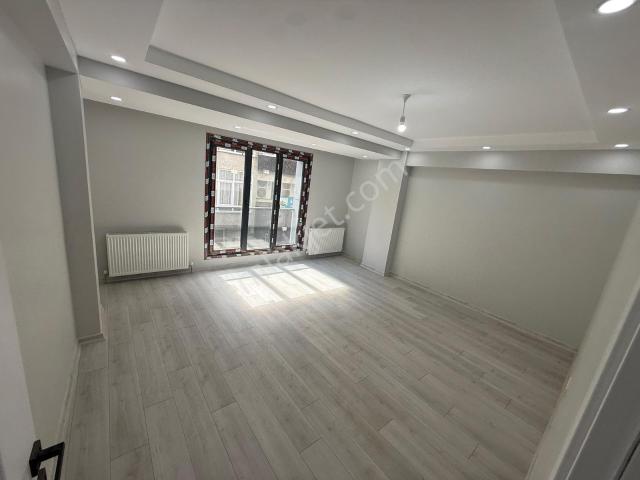 Home'dan İsmetpaşa Mah'de Satılık 130m² 3+1 Ara Kat Daire Sıfır