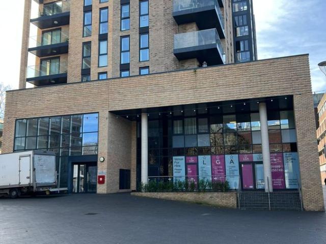 Homefield Rise, Brunswick House BR6, 2 bed flat to rent, £2,050 pcm | PrimeLocation