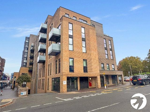 Homefield Rise, Orpington BR6, 1 bed flat to rent, £1,550 pcm | PrimeLocation