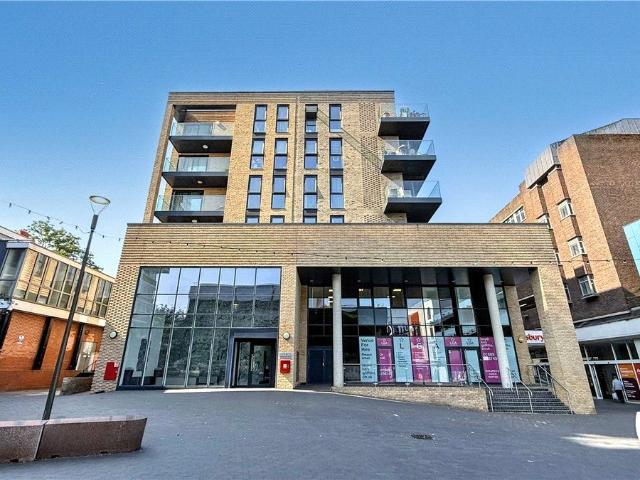 Homefield Rise, Orpington BR6, 2 bed flat to rent, £1,950 pcm | PrimeLocation