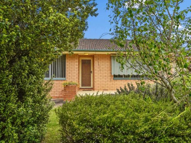 Homely Charm, Inside & Out