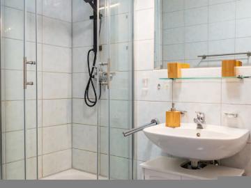 Homely Apart in Sudvorstadt, Leipzig Amsterdam Apartments for Rent