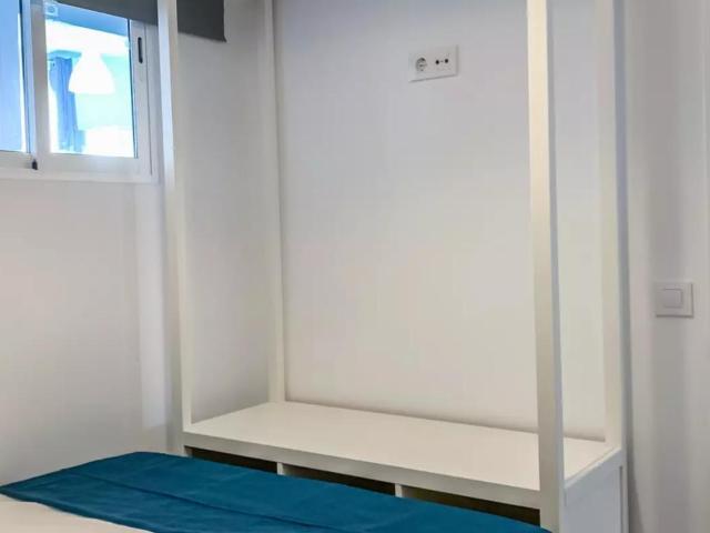Homely single bedroom in La Pubilla Cases