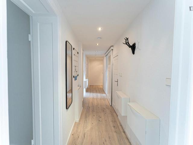 Homely single bedroom in Siemensstadt
