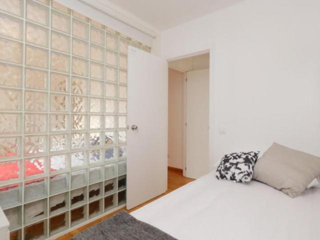 Homely single bedroom near the Liceu metro