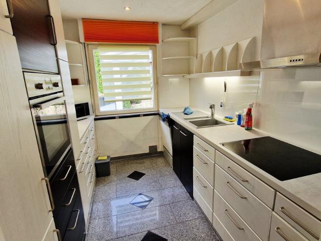 RARE FIND: ONLY APARTMENT WITH AC! Homes.mil Approved 3 BR 1,720 sq ft with Sunroom & 2 Firepl.