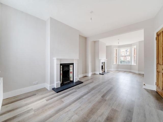 Homesdale Road, Bickley, Bromley BR1, 2 bed terraced house to rent, £2,000 pcm | PrimeLocation