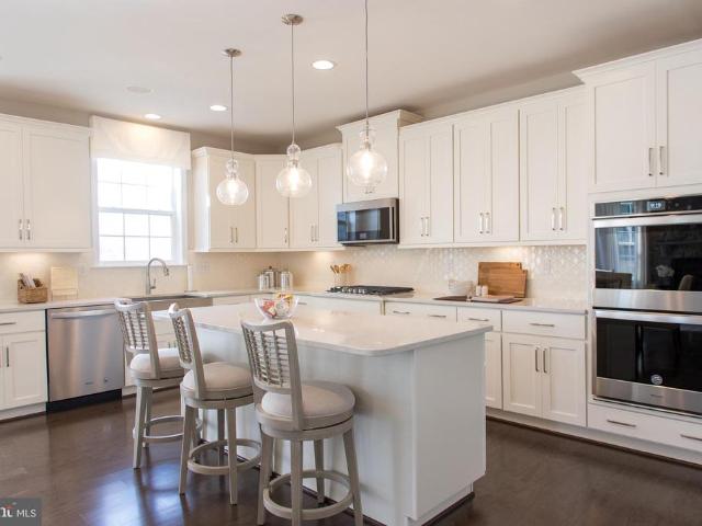 HOMESITE 639 Stuart Street