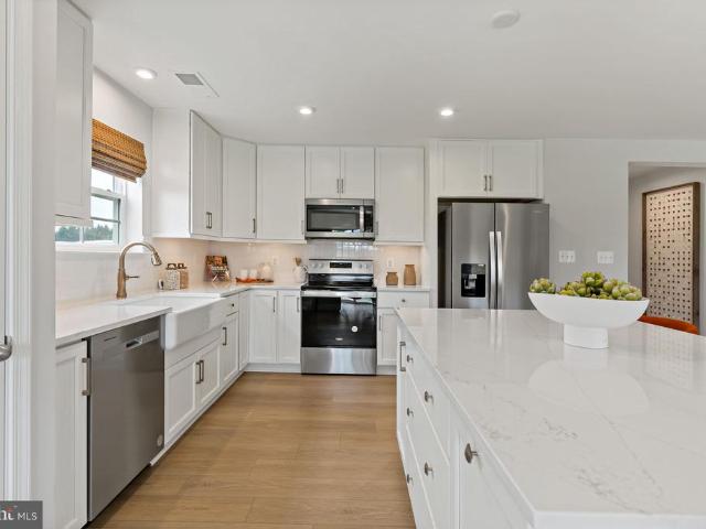 HOMESITE 379 Outrigger Road