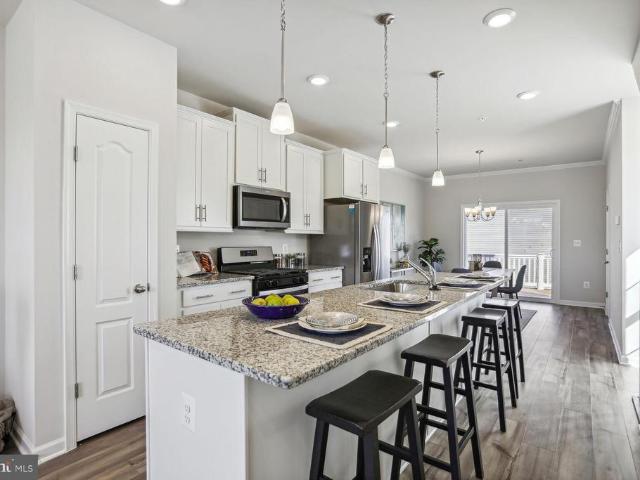 Homesite v81 laleh way