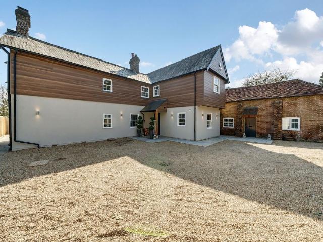 Homewood Road, Langton Green, Tunbridge Wells TN3, 5 bed detached house to rent, £6,250 pcm | PrimeLocation